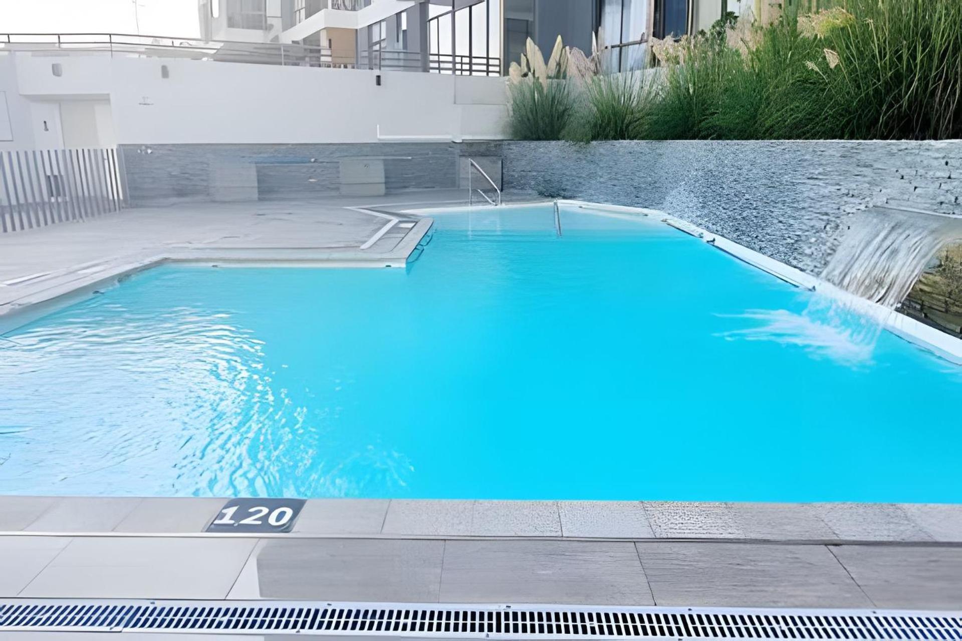 Exclusivos Dptos Con Parking En Jardines Del Norte. 1, 2 Y 3 Hab Holiday home